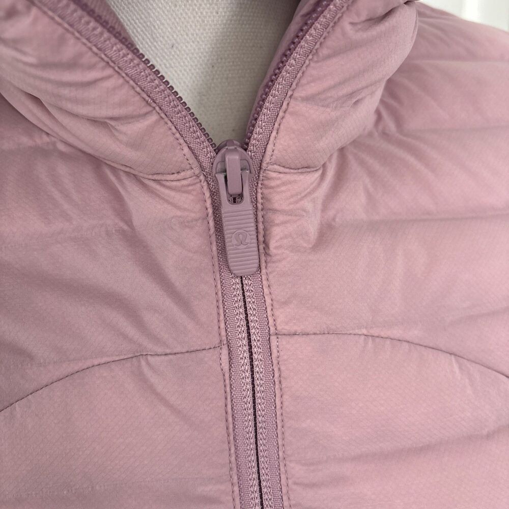 Lululemon Pack It Down Jacket Coat Puffer Pink Taupe Women's Size 2 - Picture 3 of 7